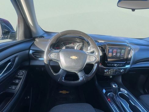 Used 2019 Chevrolet Traverse LT image 19