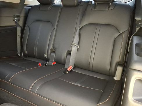 Used 2025 MAZDA CX-90 3.3 Turbo w/ Preferred Package image 19