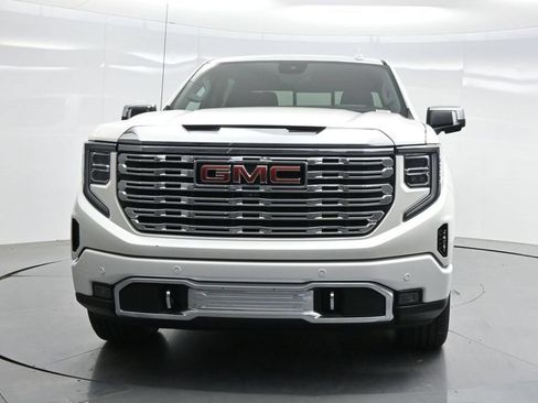 Used 2023 GMC Sierra 1500 Denali w/ Denali Reserve Package AWD/4WD image 45