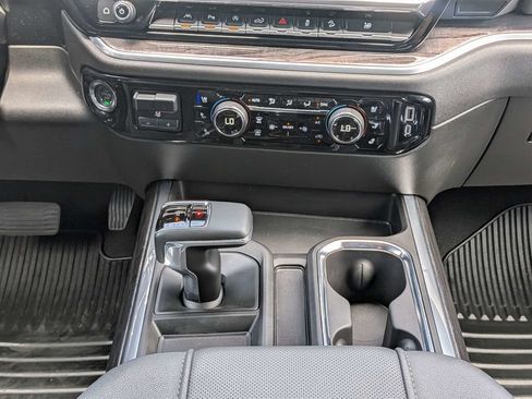 Used 2025 Chevrolet Silverado 1500 LTZ w/ Technology Package AWD/4WD image 18
