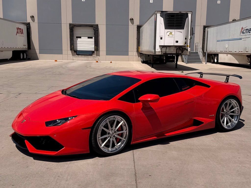 Used 2017 Lamborghini Huracan LP 610-4 AWD/4WD image 13