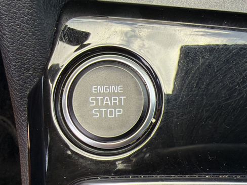 Used 2024 Kia Sportage SX FWD image 19