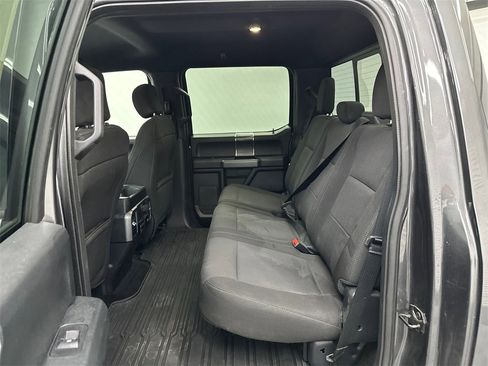 Used 2018 Ford F150 XLT w/ Equipment Group 302A Luxury image 21