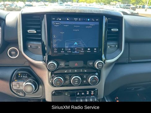 Used 2022 RAM 1500 Big Horn AWD/4WD image 11