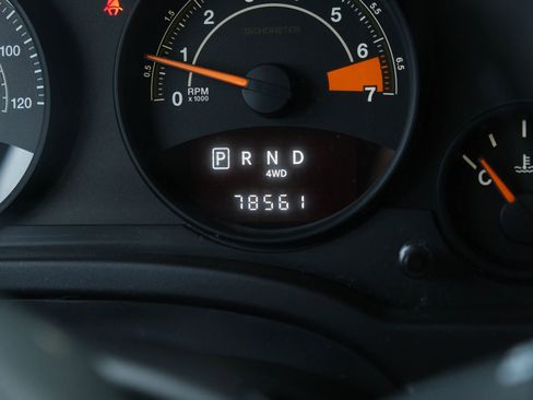 Used 2016 Jeep Patriot High Altitude image 41