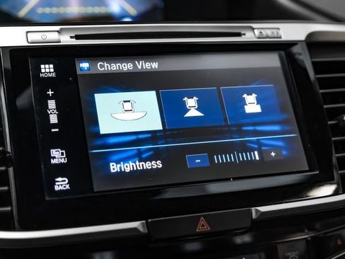 Used 2017 Honda Accord EX-L image 36