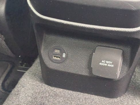 Used 2024 Ford Ranger XLT w/ FX4 Off-Road Package image 22