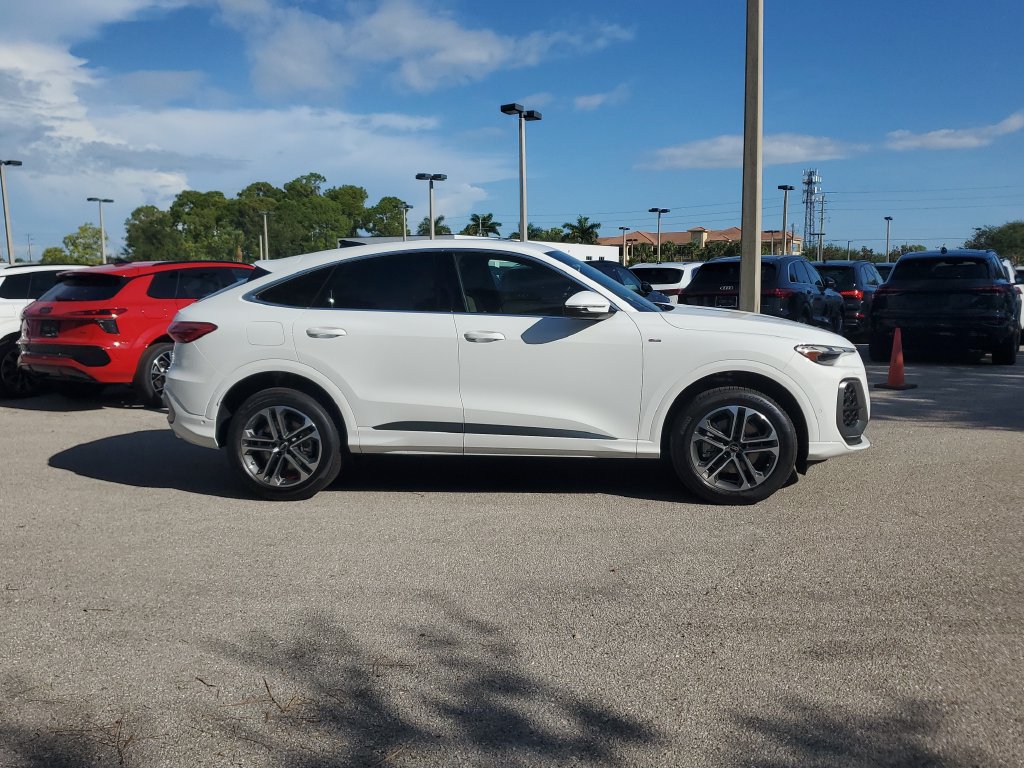 New 2026 Audi Q5 Premium AWD/4WD image 4