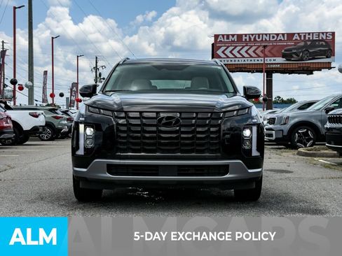 Used 2024 Hyundai Palisade Limited AWD/4WD image 3