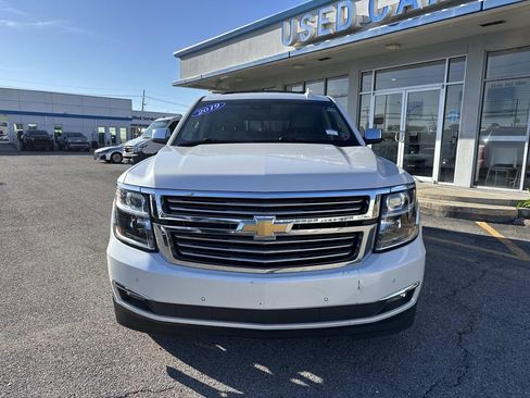 Used 2019 Chevrolet Tahoe Premier image 2