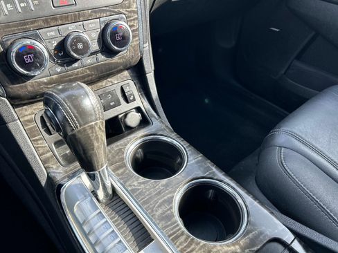 Used 2013 Buick Enclave Leather image 32