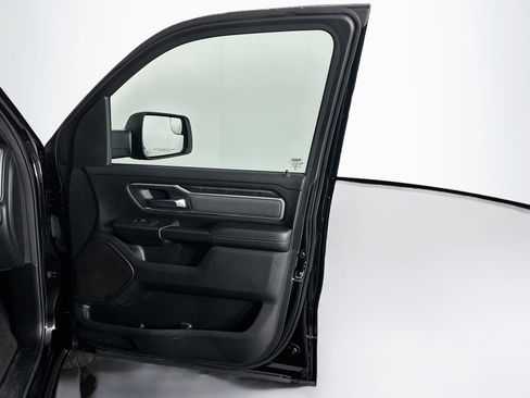 Used 2023 RAM 1500 Big Horn AWD/4WD image 31