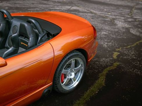 Used 2005 Dodge Viper SRT-10 w/ Copperhead Edition Group RWD image 42