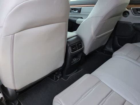 Used 2019 Honda CR-V Touring image 19