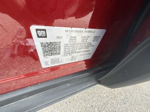 Certified 2023 Chevrolet Traverse LT FWD image 32