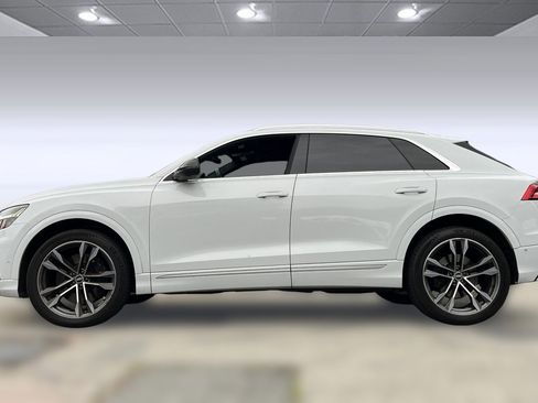Used 2021 Audi SQ8 Prestige w/ Prestige Package image 2