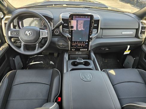 New 2026 RAM 2500 Laramie AWD/4WD image 5