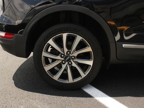 Used 2019 Lincoln MKC Reserve w/ MKC Climate Package AWD/4WD image 9