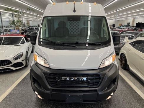 Used 2023 RAM ProMaster 2500 FWD image 4