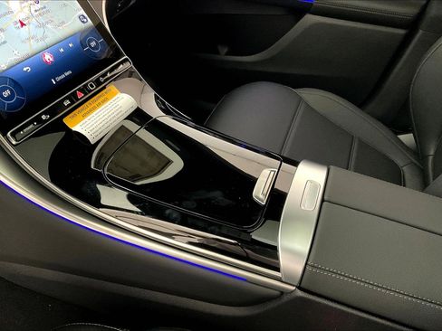 New 2026 Mercedes-Benz GLC 300 4MATIC image 11