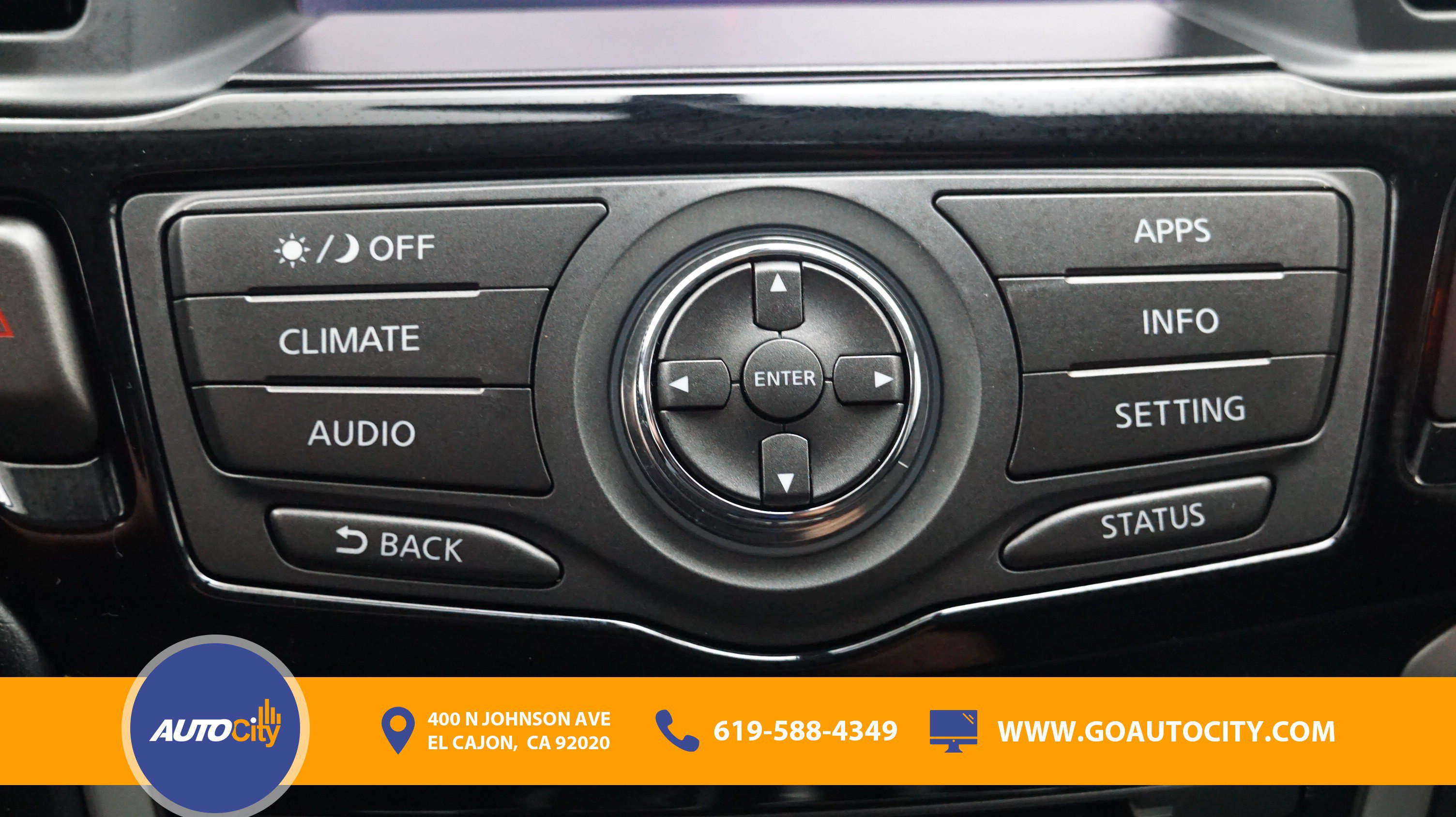 Used 2020 Nissan Pathfinder SV FWD image 22