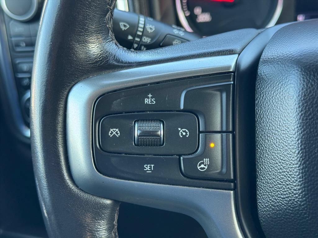Used 2022 Chevrolet Silverado 3500 LT AWD/4WD image 18