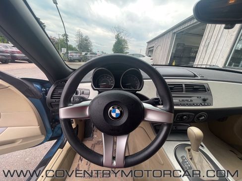 Used 2003 BMW Z4 2.5i RWD image 19