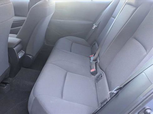 Used 2025 Toyota Corolla LE image 16