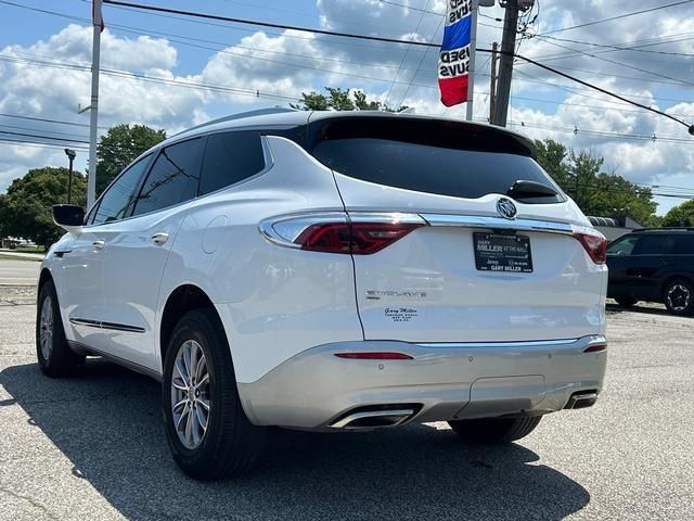 Used 2024 Buick Enclave Premium AWD/4WD image 5