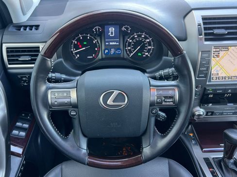 Used 2019 Lexus GX 460 Premium AWD/4WD image 30