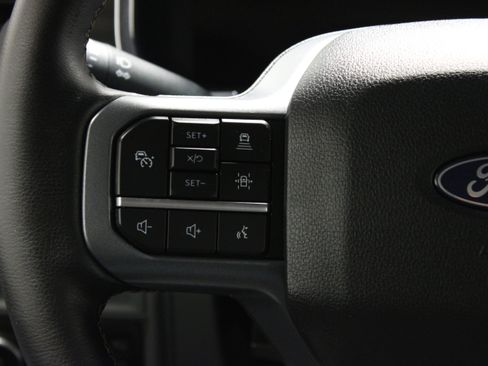 Used 2025 Ford F150 Lariat w/ Equipment Group 501A Mid AWD/4WD image 24