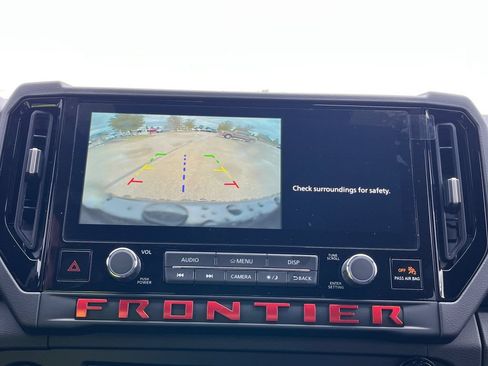 New 2026 Nissan Frontier PRO-4X w/ Tow Package AWD/4WD image 10