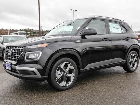 New 2025 Hyundai Venue SEL image 6