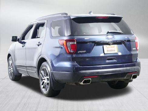 Used 2017 Ford Explorer Sport w/ Equipment Group 401A image 5