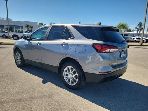 Certified 2024 Chevrolet Equinox LS w/ LS Convenience Package image 3