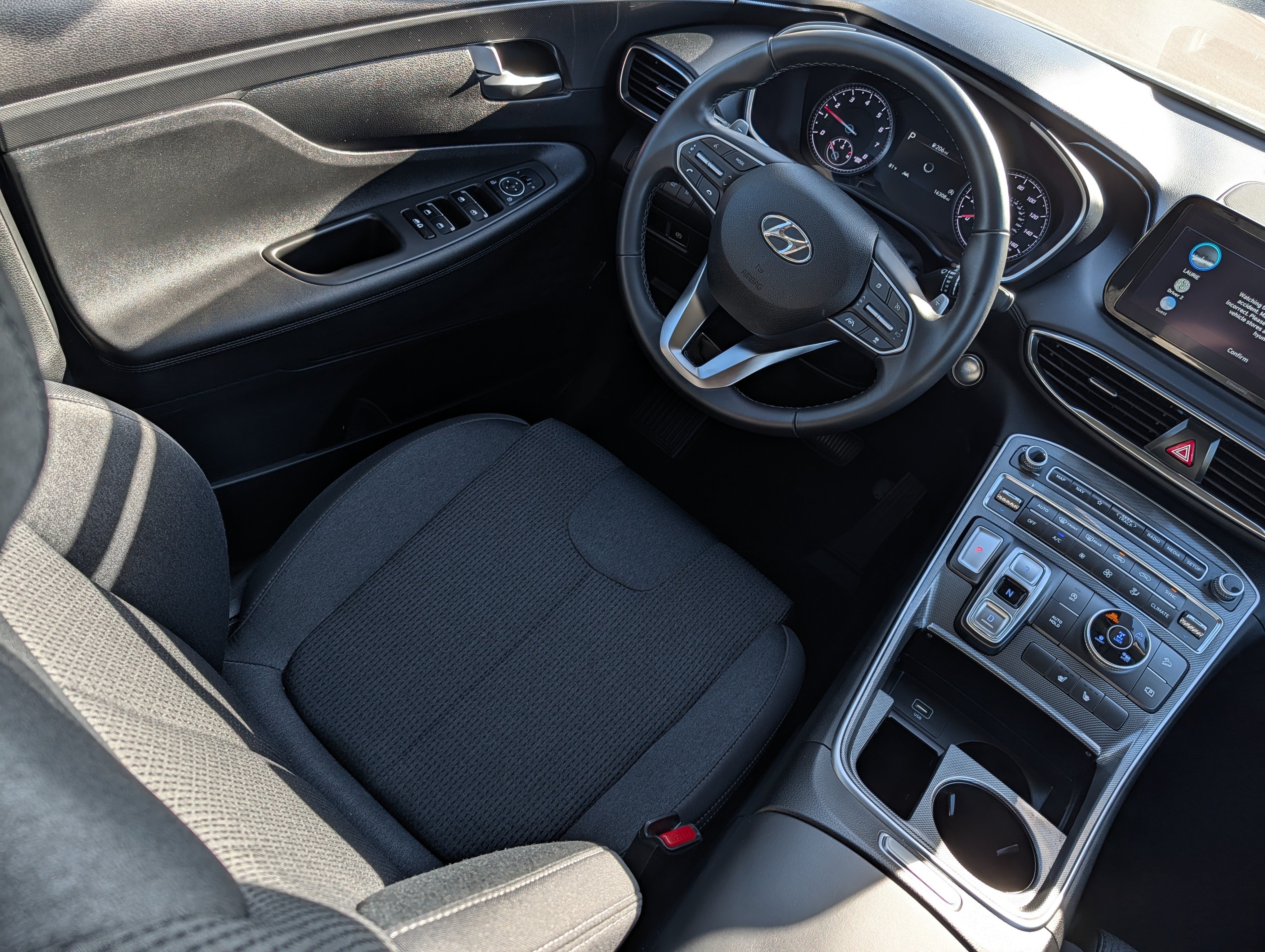 Certified 2023 Hyundai Santa Fe SEL AWD/4WD image 9