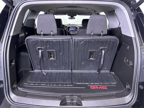 Used 2023 GMC Acadia SLE w/ Driver Convenience Package image 27
