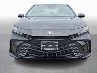 Used 2025 Toyota Camry SE FWD video 2