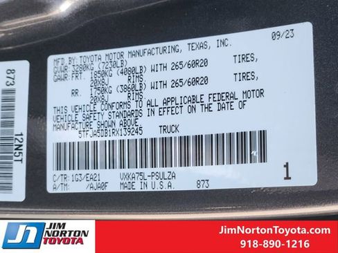 Used 2024 Toyota Tundra Limited image 34