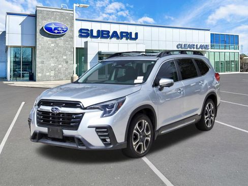 Used 2023 Subaru Ascent Limited w/ Technology Package AWD/4WD image 3
