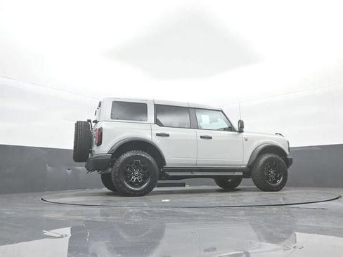 New 2026 Ford Bronco Badlands AWD/4WD image 39