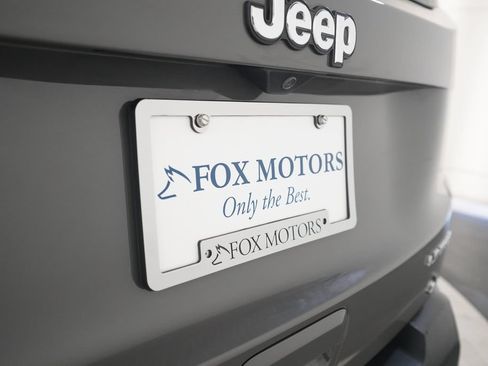 Used 2020 Jeep Renegade Limited AWD/4WD image 38