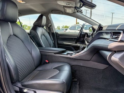 Used 2024 Toyota Camry SE FWD image 16
