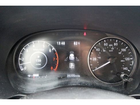 Used 2023 Nissan Kicks SR w/ SR Premium Package image 10