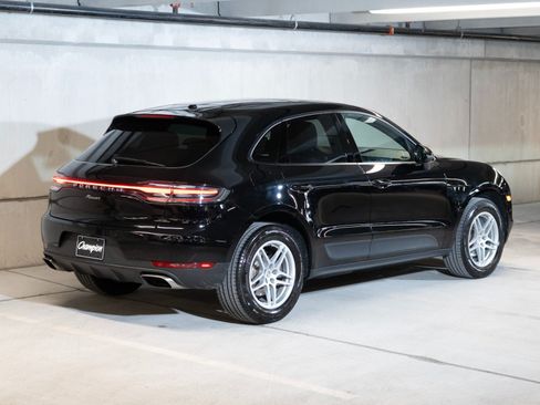 Certified 2020 Porsche Macan AWD/4WD image 9