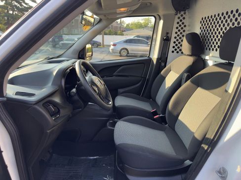 Used 2021 RAM ProMaster City Tradesman image 21