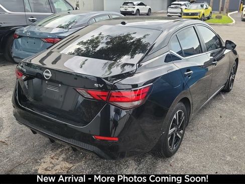 Certified 2024 Nissan Sentra SV FWD image 2