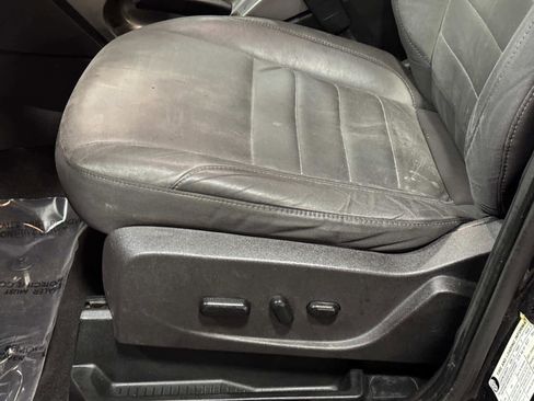 Used 2015 Ford Escape SE image 20