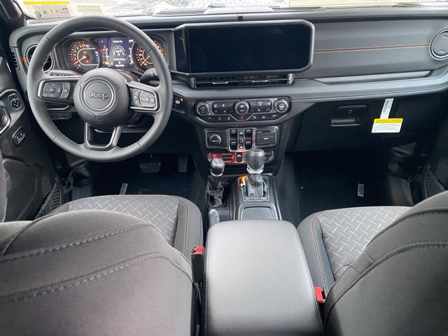New 2026 Jeep Gladiator Mojave w/ Safety Group AWD/4WD image 32