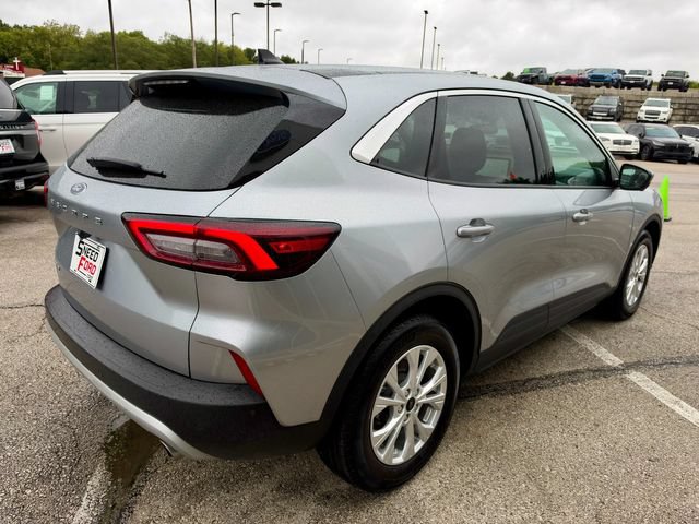 Used 2023 Ford Escape Active w/ Tech Pack #2 FWD image 7